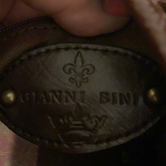 Purse - Picture 2 of 6